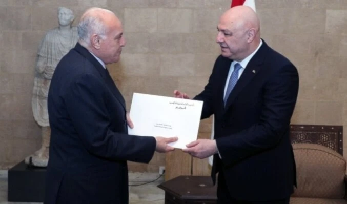 Presidente de Líbano recibe a su ministro de Asuntos Exteriores de Argelia