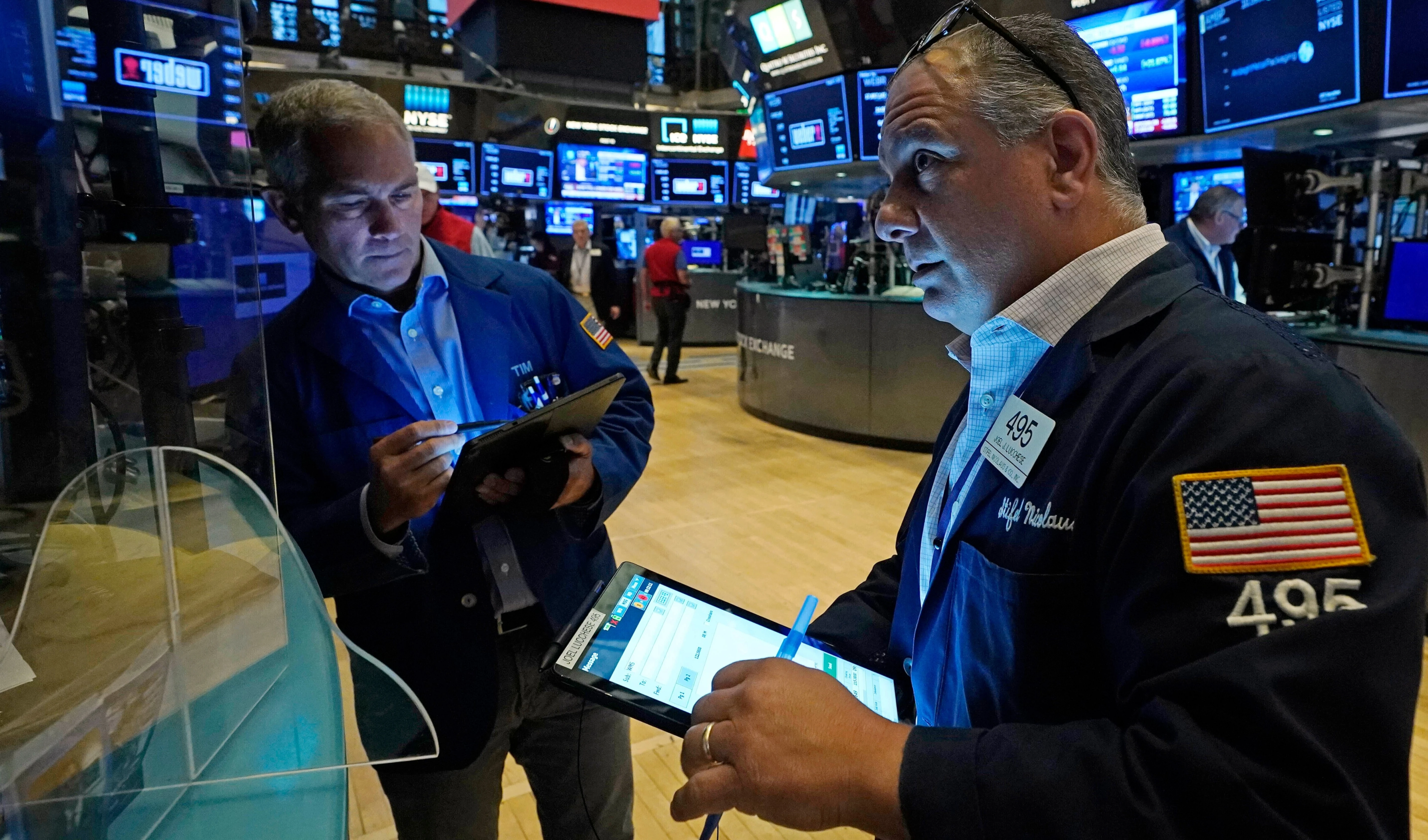 Wall Street vivió un lunes negro ante la posible recesión en EE.UU.