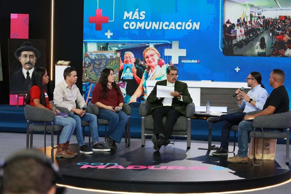 En el mundo hay una guerra geopolítica, económica y geotecnológica por el manejo de la inteligencia artificial.