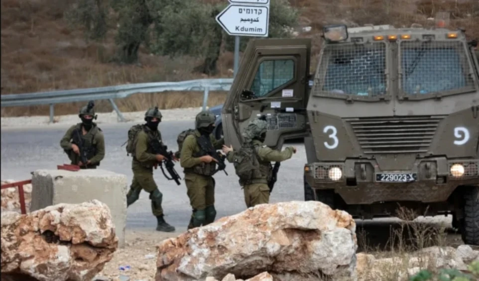 Tropas israelíes irrumpen en ciudades y pueblos de Cisjordania