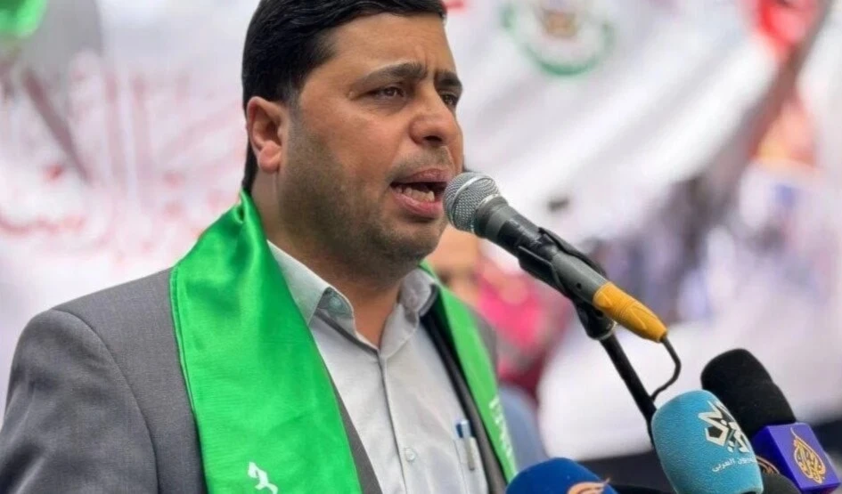 Portavoz de Hamas cae mártir en ataque israelí a su tienda de campaña Portavoz de Hamas cae mártir en ataque israelí a su tienda de campaña
