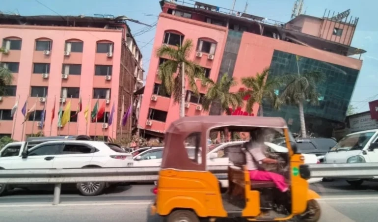 Más de 140 muertes en Myanmar por terremoto de magnitud 7,7. Foto: Reuters. Más de 140 muertes en Myanmar por terremoto de magnitud 7,7. Foto: Reuters.