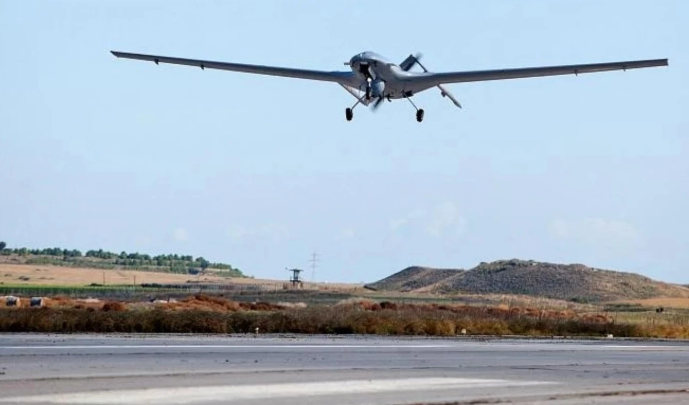 Drones turcos sobrevuelan las montañas de Qandil en Irak.