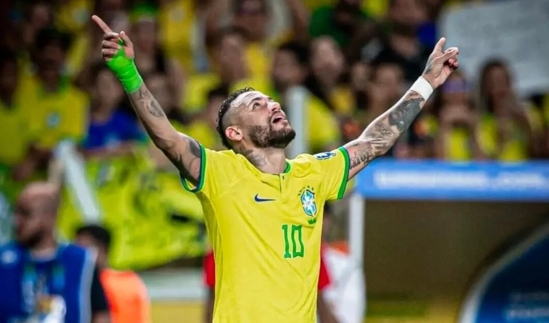 Astro Neymar Jr. retorna a convocatoria de fútbol de Brasil.