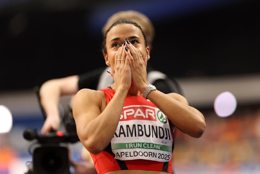 Vallista suiza Kambundji estable marca europa en pista cubierta.
