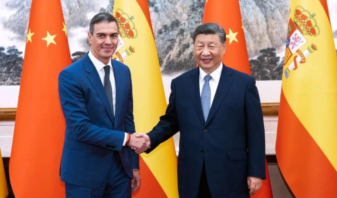 El presidente del Gobierno español, Pedro Sánchez, calificó a China de socio imprescindible para enfrentar los desafíos globales.