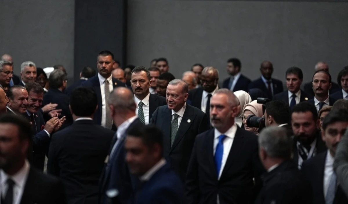 El presidente Recep Tayyip Erdogan arremete contra "Israel" en Foro de Antalya. El presidente Recep Tayyip Erdogan arremete contra "Israel" en Foro de Antalya.