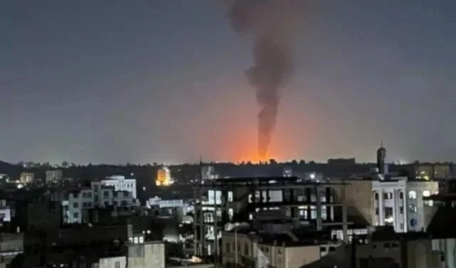 Una agresión estadounidense tuvo como blanco la isla de Kamaran, en la provincia de Hodeidah, en el oeste de Yemen (archivo - redes sociales)