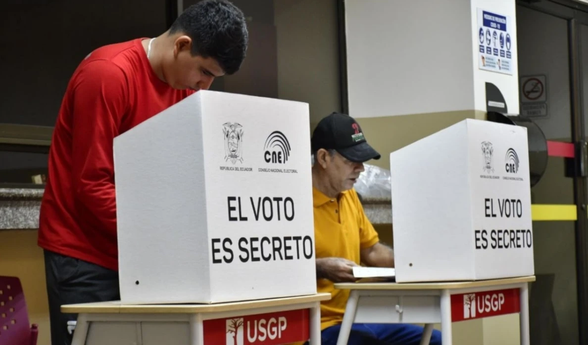 Este domingo 13 de abril Ecuador decidirá la nueva dirección del país.
