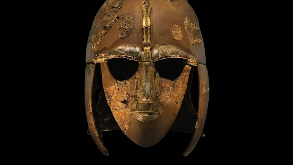 Hallazgo en Dinamarca desafía el origen de icónico casco del siglo VII