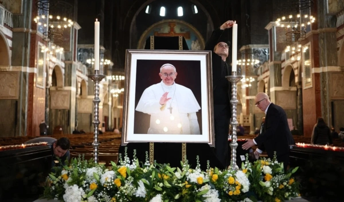 Hizbullah recordó sus reuniones históricas con autoridades islámicas en Al-Azhar y Nayaf, las cuales desataron la llama del amor y el mensaje de la fraternidad humana.