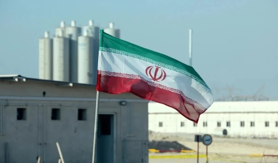 "Israel" está preocupado por la posibilidad de que las conversaciones iraní-estadounidenses conduzcan a la no desmantelación completa del programa nuclear de Teherán. "Israel" está preocupado por la posibilidad de que las conversaciones iraní-estadounidenses conduzcan a la no desmantelación completa del programa nuclear de Teherán.