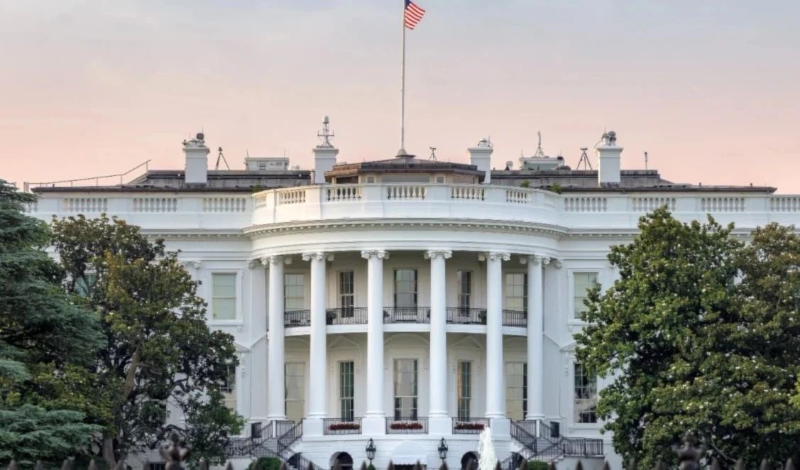 Un ex funcionario israelí supervisará el expediente Irán-"Israel" en la Casa Blanca.