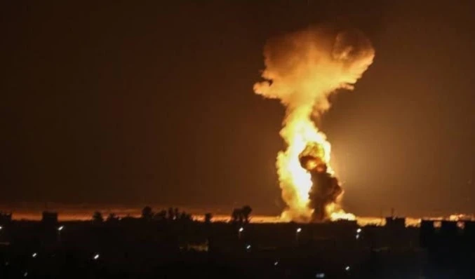 Imagen de la agresión nocturna estadounidense contra la provincia de Saada.