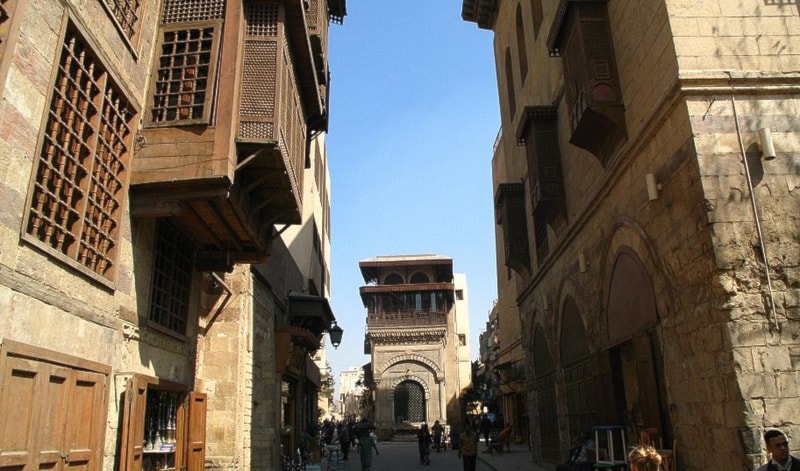 Calle Al-Muizz. Foto: Wikimedia Commons. 