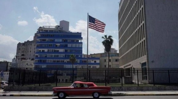 La conducta injerencista del principal diplomático estadounidense en Cuba