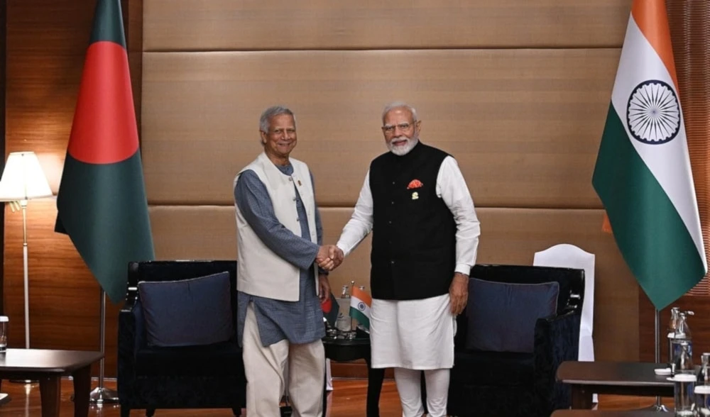 Autoridades de la India y Bangladesh se reúnen en medio de tensiones. Foto: Facebook/Muhammad Yunus