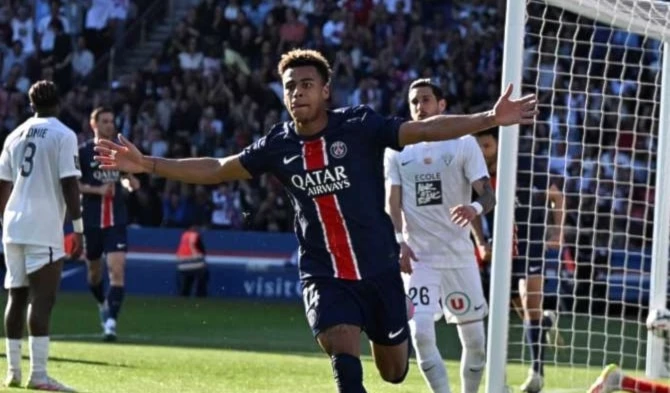 PSG campeón por adelantado y suma título 13 en fútbol de Francia.