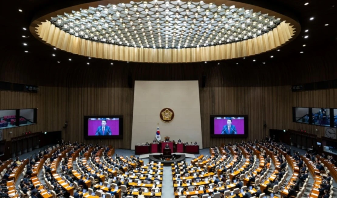 Tribunal Constitucional de Corea del Sur confirmó el 4 de abril la destitución del presidente Yoon Suk-yeol Tribunal Constitucional de Corea del Sur confirmó el 4 de abril la destitución del presidente Yoon Suk-yeol