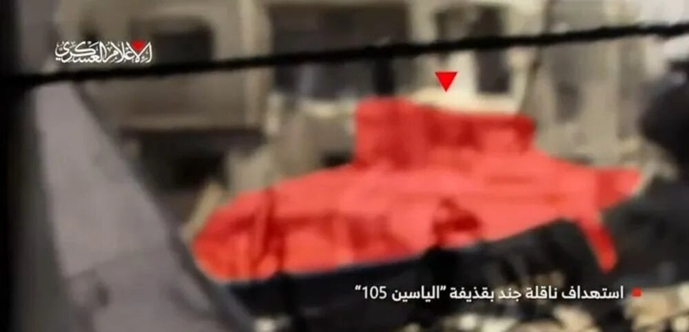 Escenas de una compleja emboscada anterior contra soldados y vehículos israelíes al este de Rafah