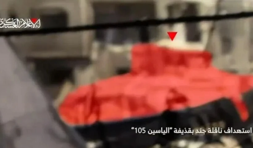 Escenas de una compleja emboscada anterior contra soldados y vehículos israelíes al este de Rafah