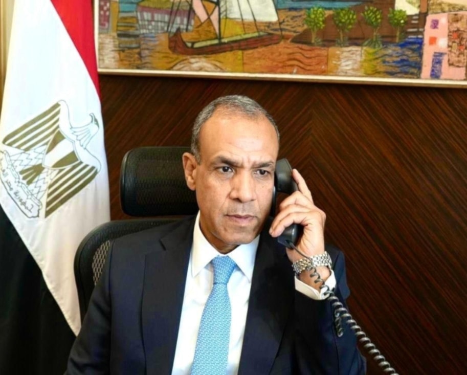 El canciller egipcio destacó los vínculos históricos y fraternales que unen a ambas naciones.