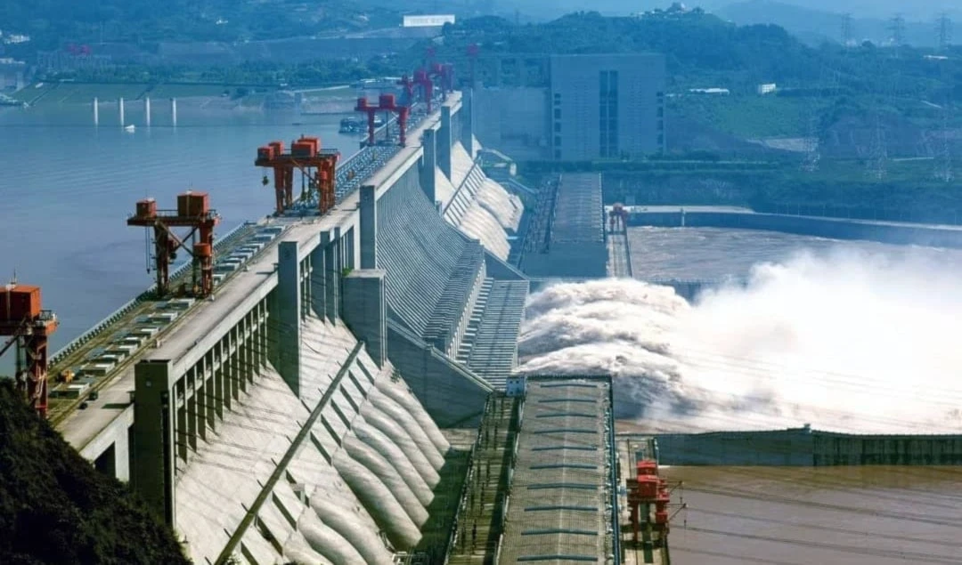 La Presa de las Tres Gargantas, de China, aumenta la duración del día en la Tierra. Foto: Reddit.