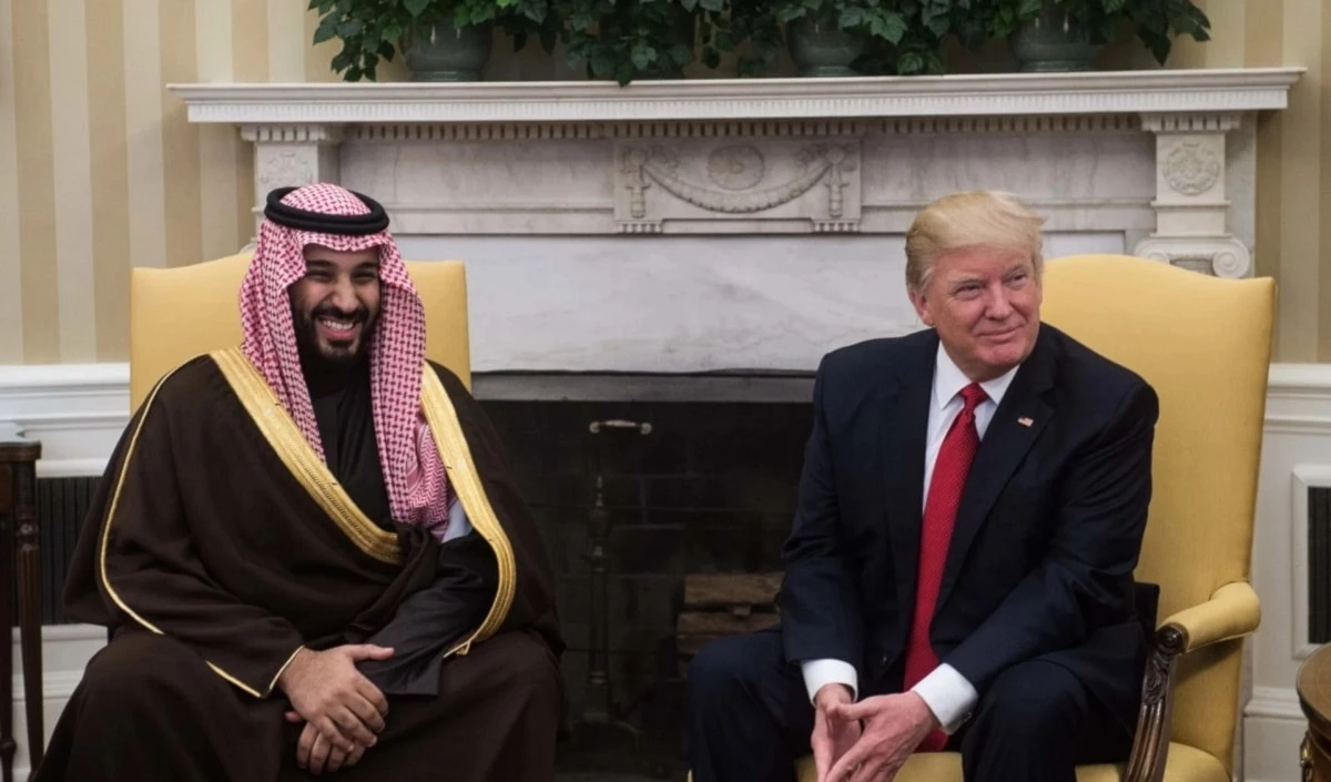 La visita de Trump a Arabia Saudita busca restablecer una alianza estratégica financiera tras el deterioro diplomático durante el periodo demócrata.