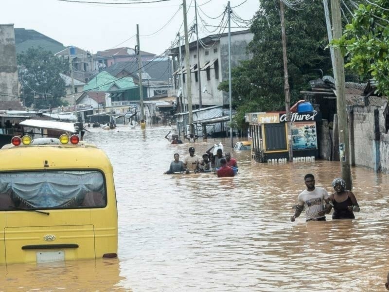 Inundaciones sumergen zonas residenciales en el este de la República Democrática del Congo