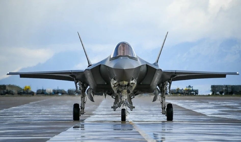 Aviones caza F-35. 