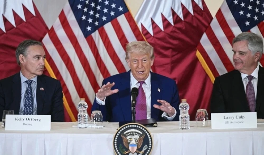Trump durante su intervención ante empresarios qataríes y estadounidenses en Doha. Foto: AFP