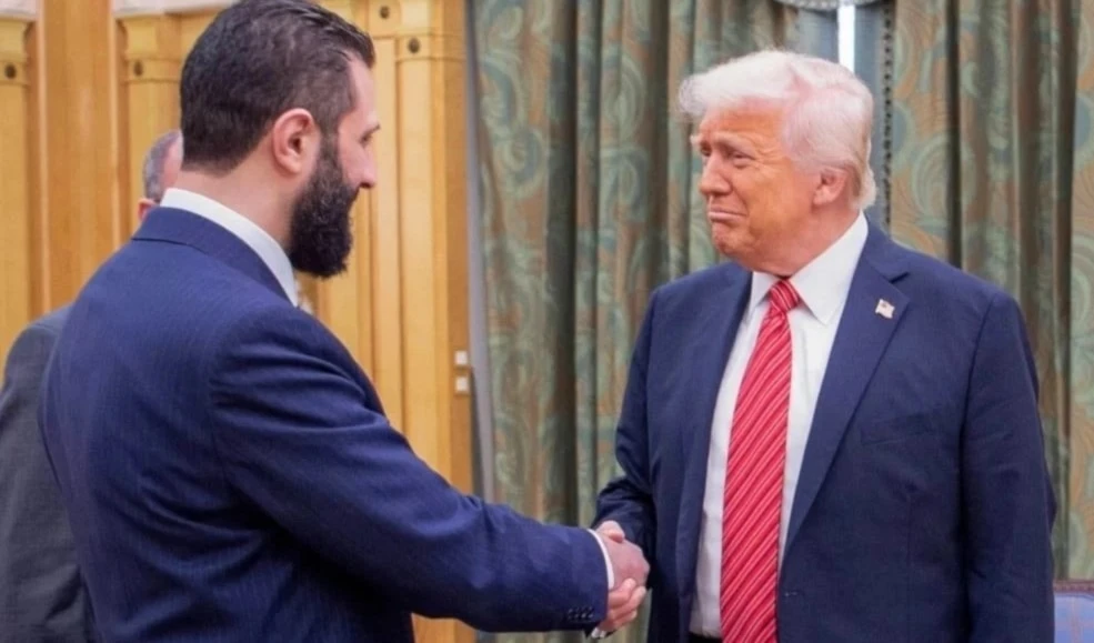 Encuentro entre Trump y Al Sharaa en Arabia Saudita.