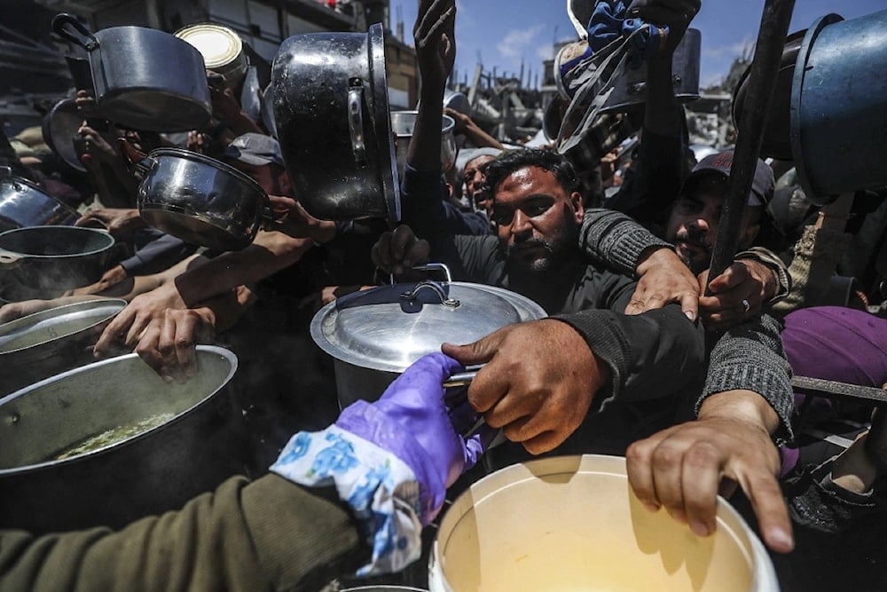 Distribución de ayuda humanita en la Franja de Gaza.