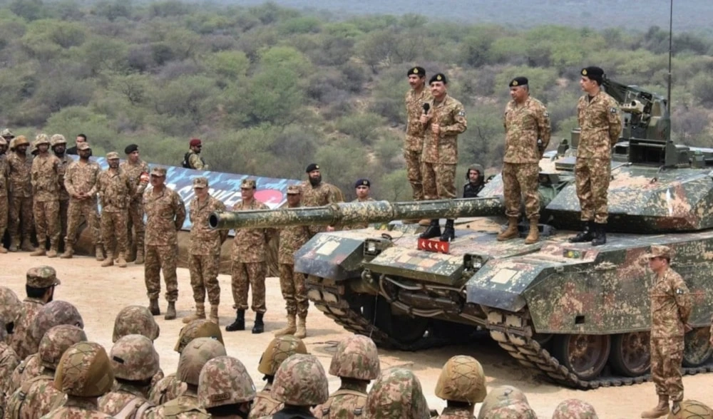 El arsenal militar de la India frente a la política nuclear de Pakistán de primer uso