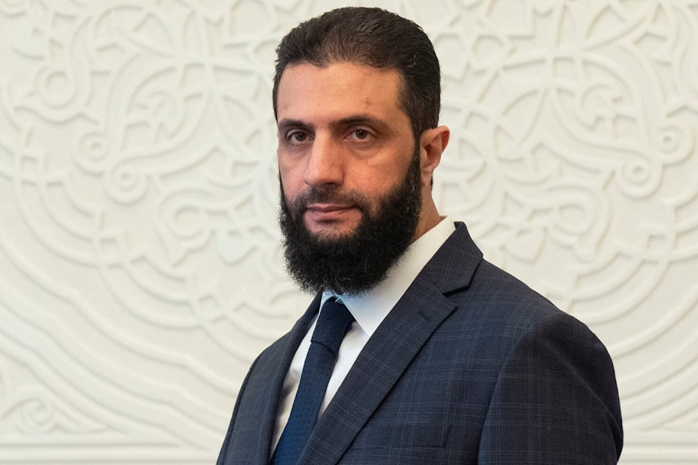 El nuevo presidente sirio, Ahmad Al-Sharaa, está acusado por masacres contra el pueblo sirio iniciadas en diciembre de 2024 y que escalaron en marzo de 2025.