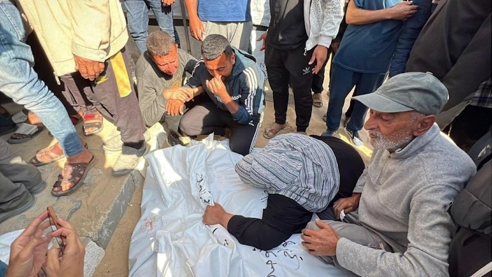 La ocupación comete nueva masacre en la localidad de Abasan al-Kabira, en Khan Yunis.