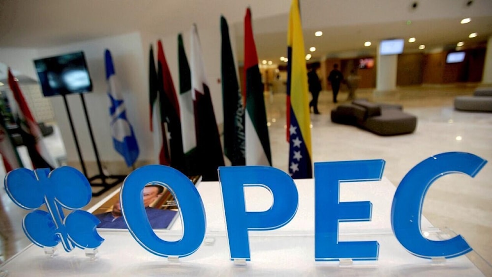 Ministros de la OPEP se reunirán para definir ajustes en la producción