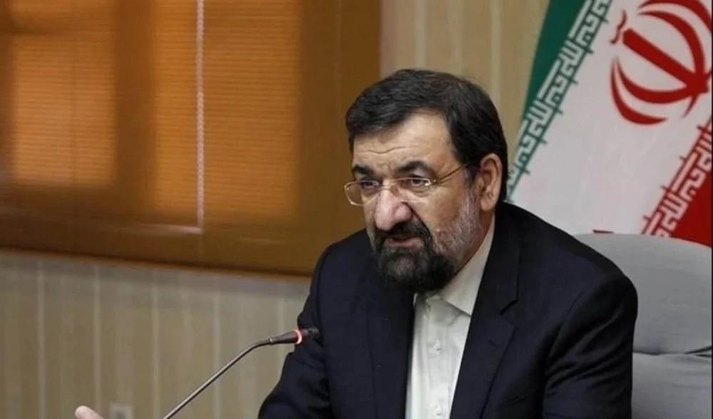 La política exterior estadounidense, influenciada por Trump, Netanyahu y sectores neoconservadores, impide avances reales., indicó Rezaei.