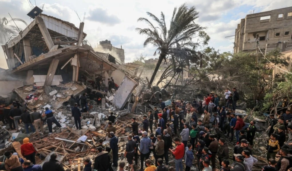 La mayor parte del dióxido de carbono emitido a la atmósfera puede atribuirse a los bombardeos aéreos y la invasión terrestre de Gaza por parte de "Israel". (Foto: AFP)