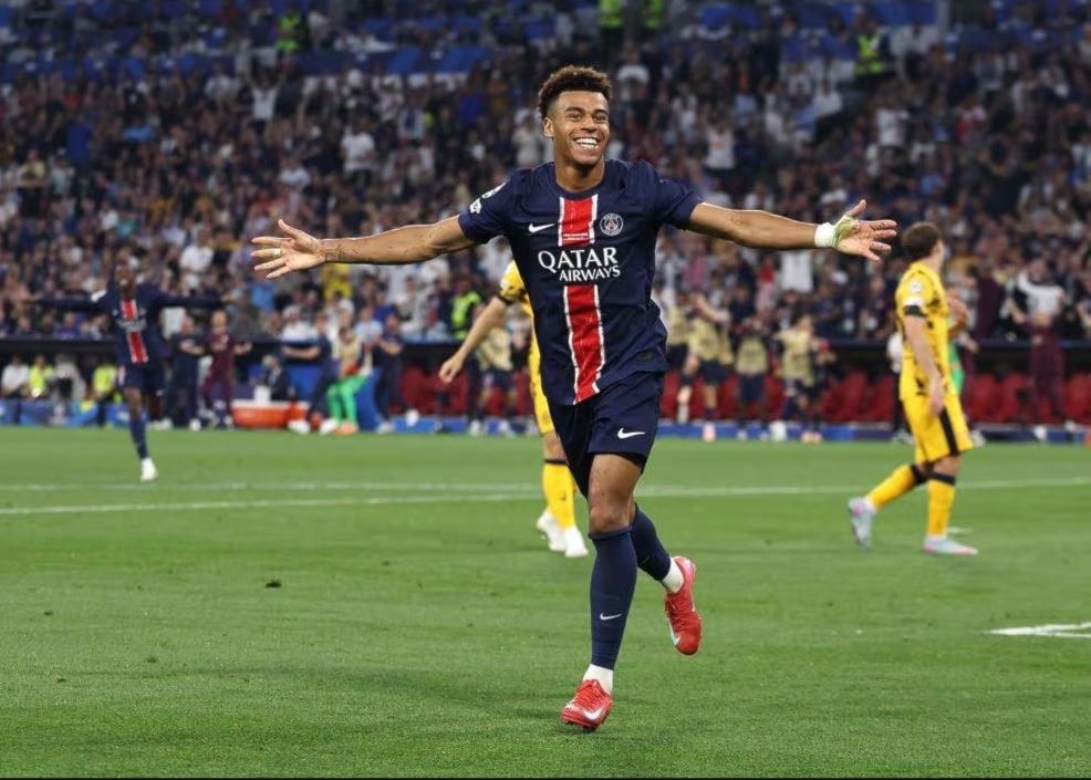 PSG alza en Múnich primer trofeo de Champions League.