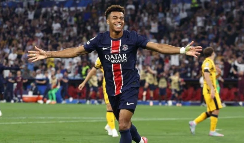 PSG alza en Múnich primer trofeo de Champions League.