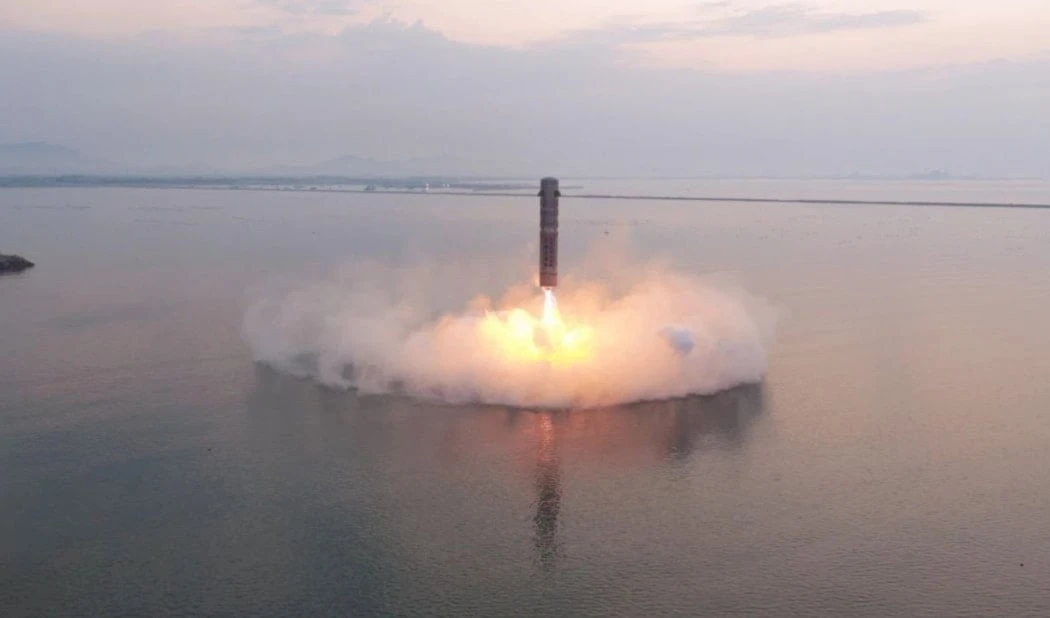 China logra con éxito el aterrizaje de su primer cohete reutilizable