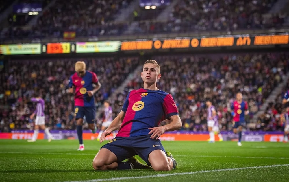 Barcelona camina con paso seguro hacia título de fútbol de España.