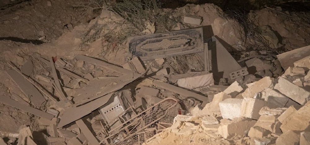 Imagen de la destrucción de viviendas como consecuencia de los ataques de EE. UU. y Reino Unido contra Saná.