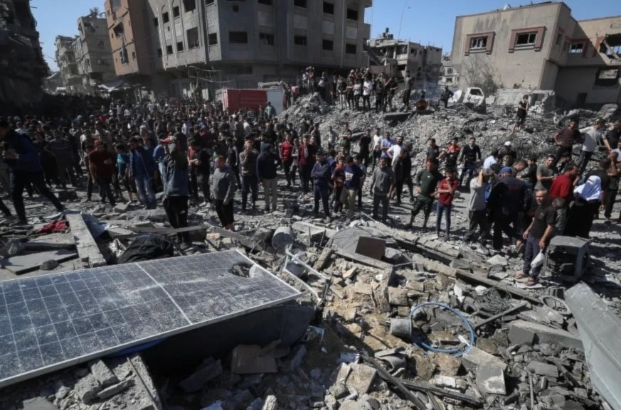 Destrucción causada por ataques aéreos israelíes en Gaza