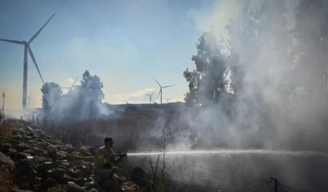 Lanzamientos de cohetes por Hizbullah hacia los altos de Golán ocupado provocó incendios forestales.