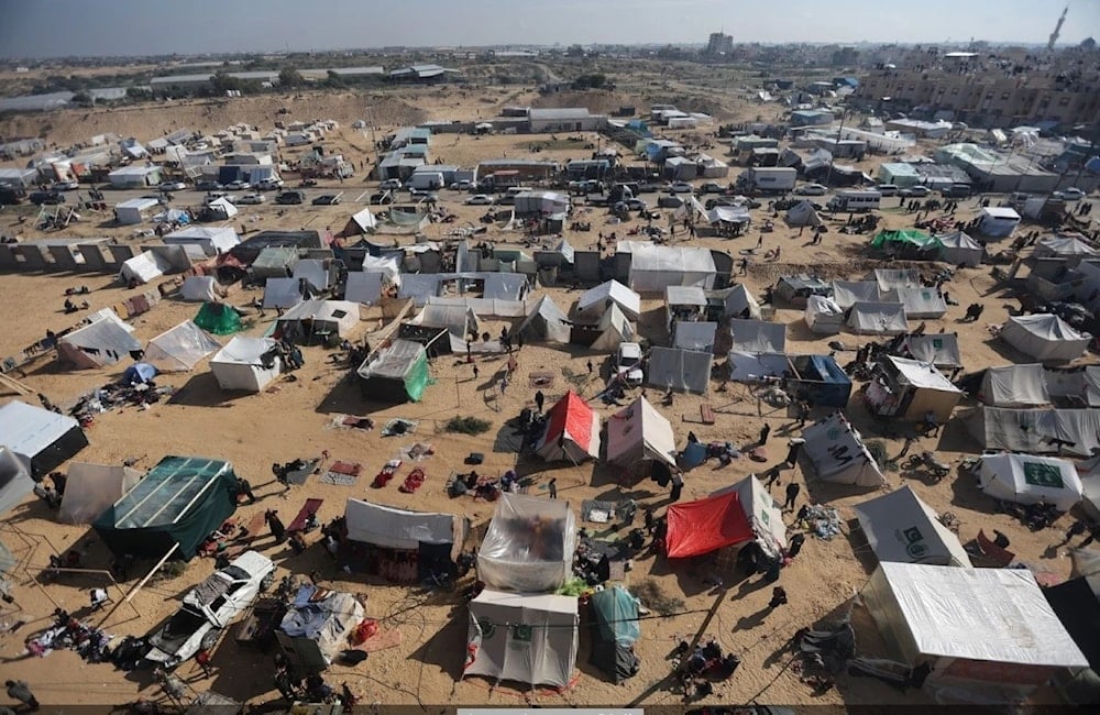 Tiendas de campaña para residentes desplazados de la Franja de Gaza en Mawasi, Rafah. (Foto: Reuters)