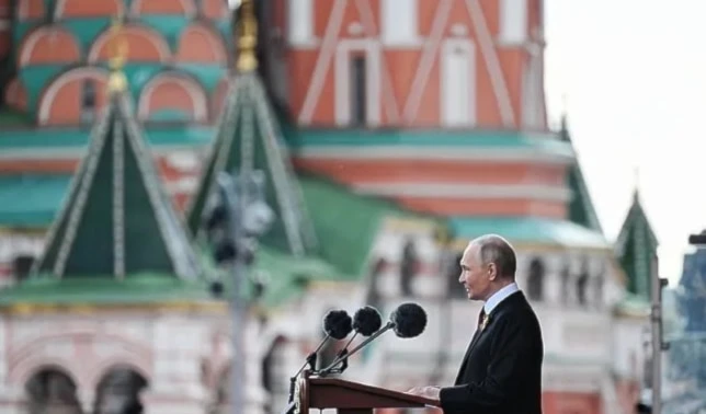 Vladimir Putin durante su discurso por el Día de la Victoria. (Foto: EFE)