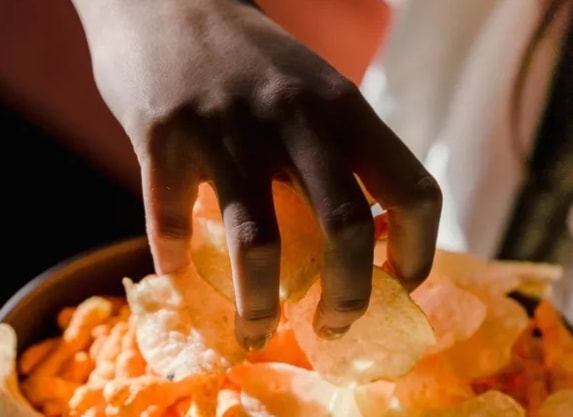 Estos alimentos provocan graves daños en la salud de los niños