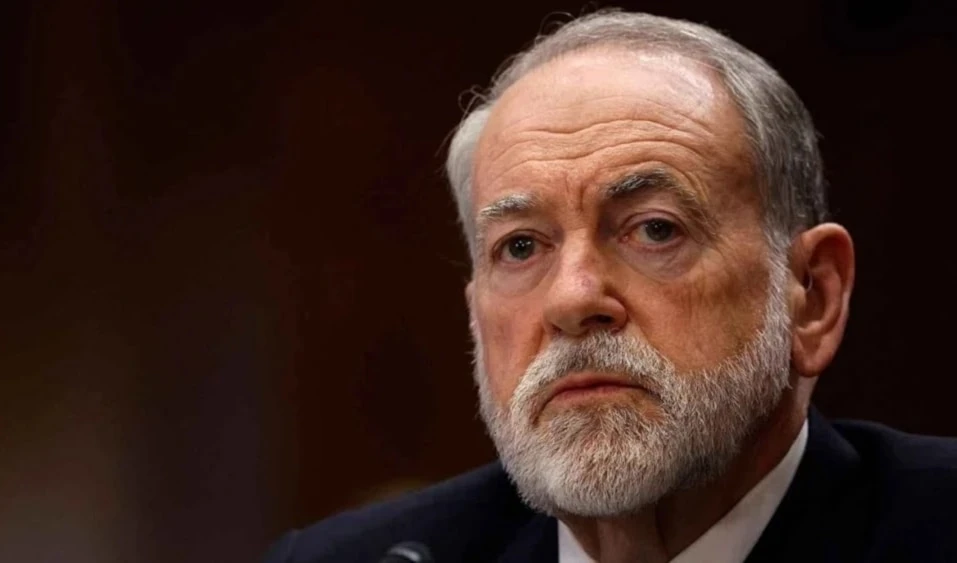 Mike Huckabee criticó a París por promover un debate en el Consejo de Seguridad de la ONU orientado al reconocimiento formal del Estado palestino.